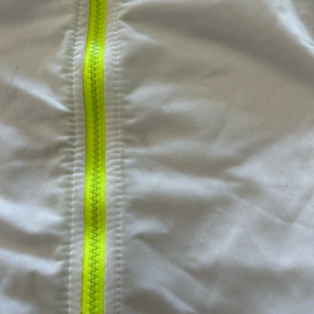 Puma kids tracksuit. Gray, white and neon yellow. 4T - Picture 7 of 7